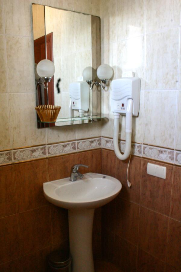 Don Kihot Hotel Novovolyns'k 部屋 写真
